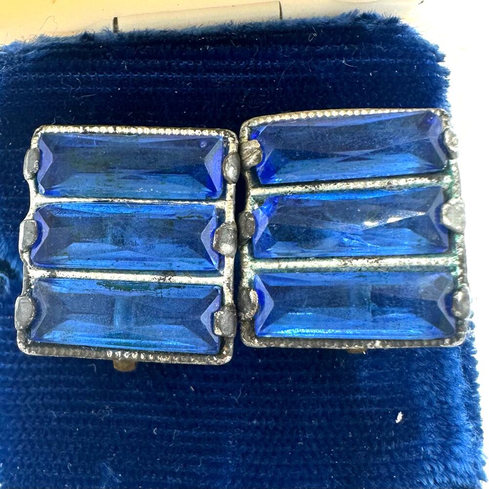 Antique Art Deco blue Vauxhall Czech glass rhinestones brass screw back earrings
